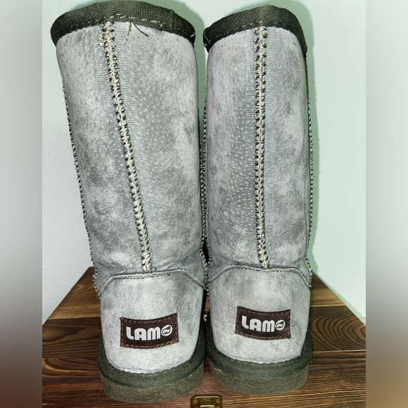 LAMO “UGG” style Green Suede Boots size 8 - Picture 4 of 7